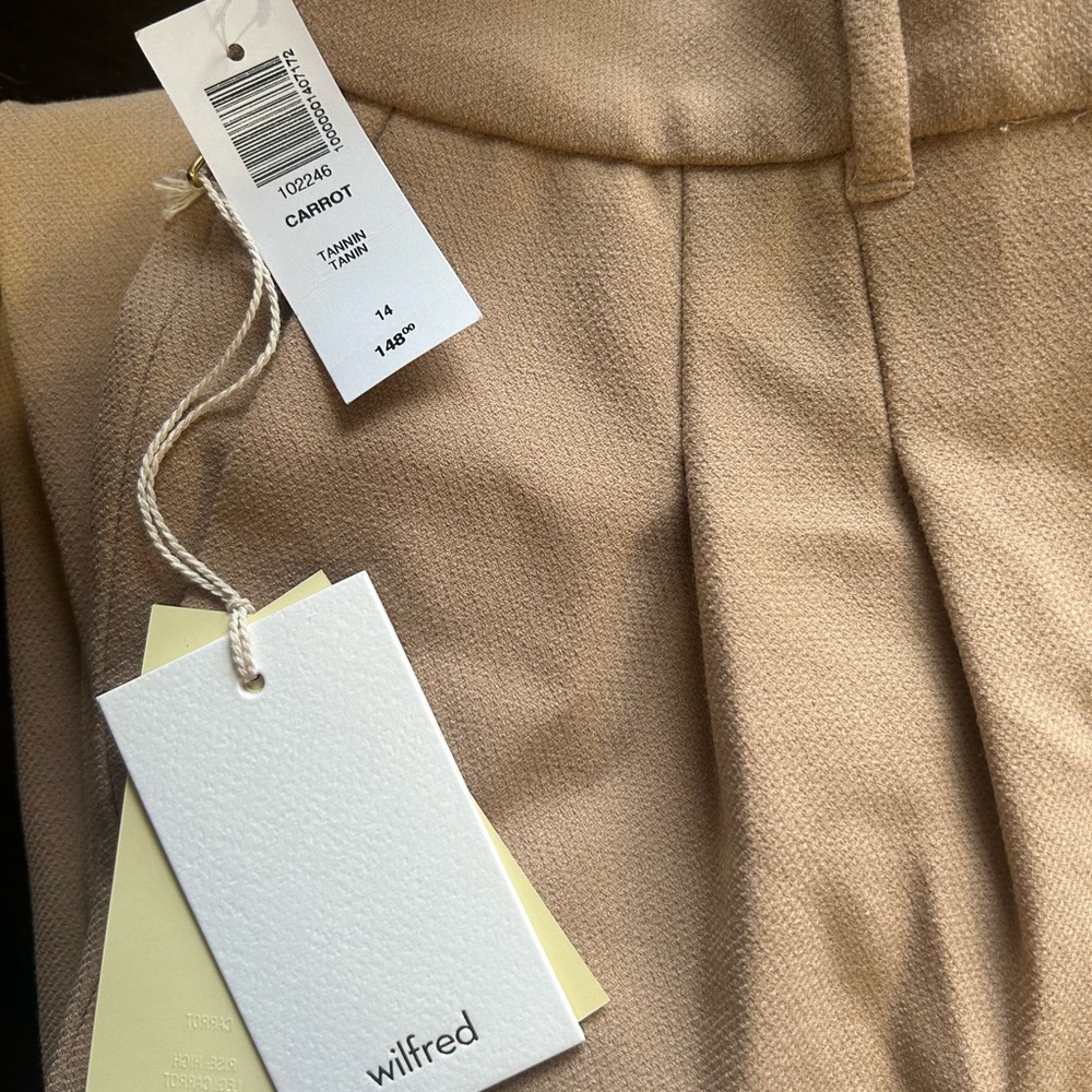 NWT ARITZIA Wilfred carrot linen pants